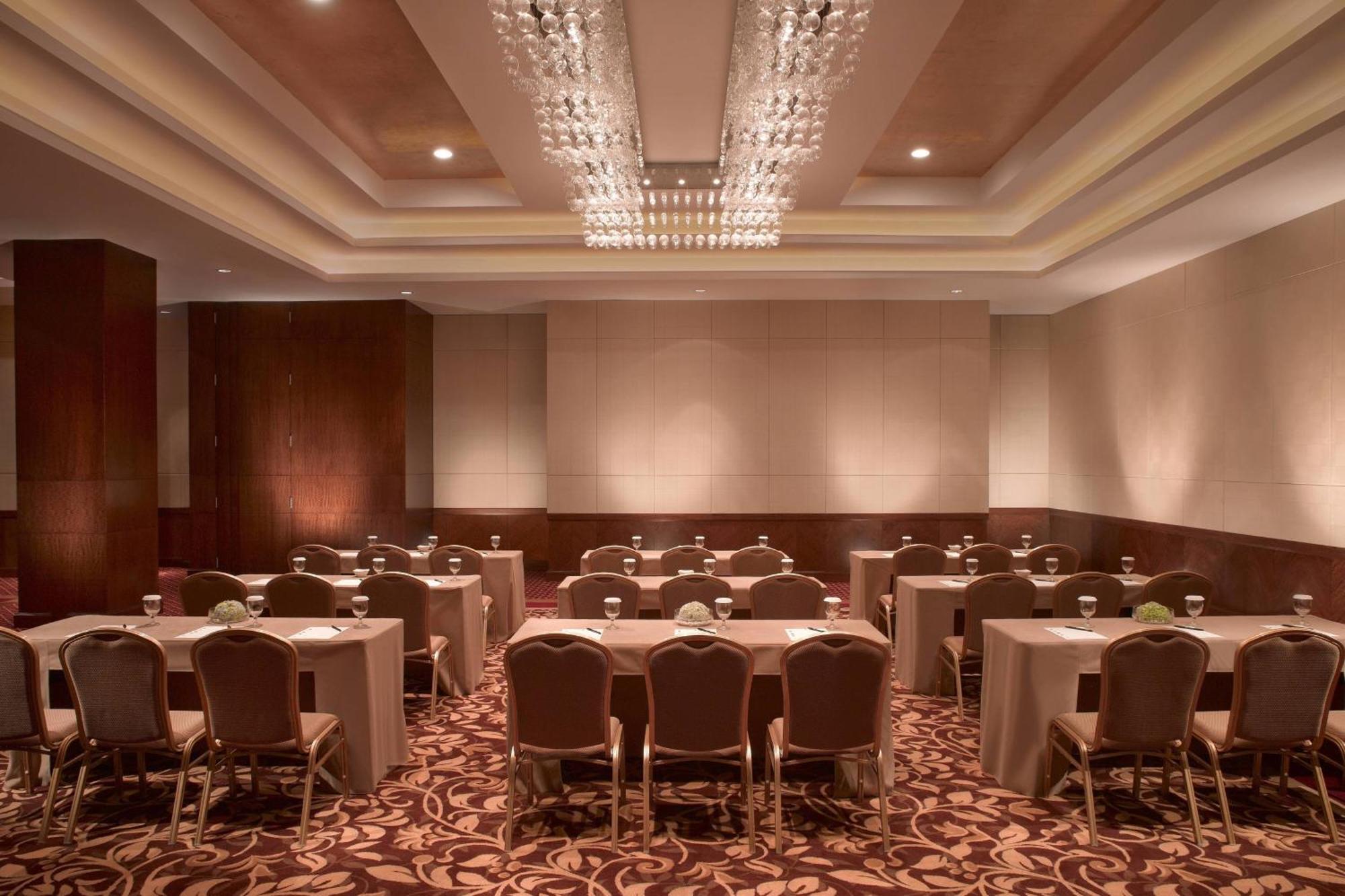Jw Marriott Hotel Medan Exterior foto