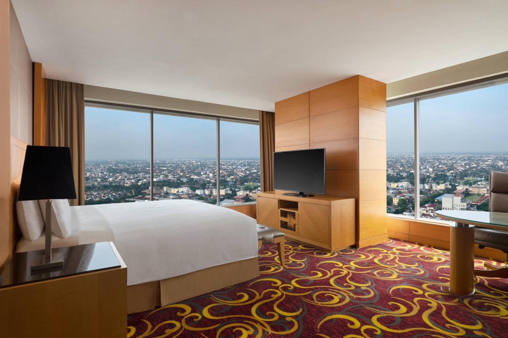 Jw Marriott Hotel Medan Exterior foto