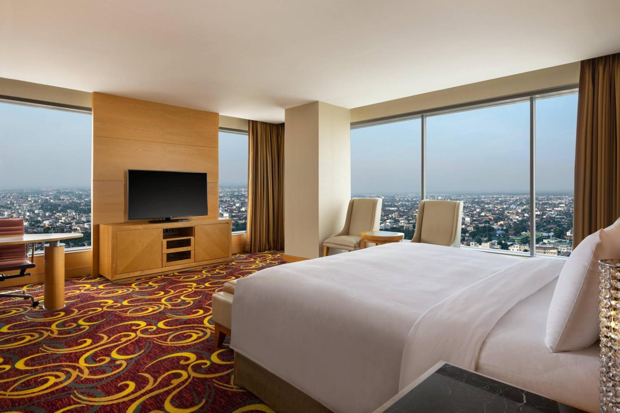 Jw Marriott Hotel Medan Exterior foto